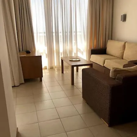 Apartment Penthouse In Emerald Beach, & Ravda